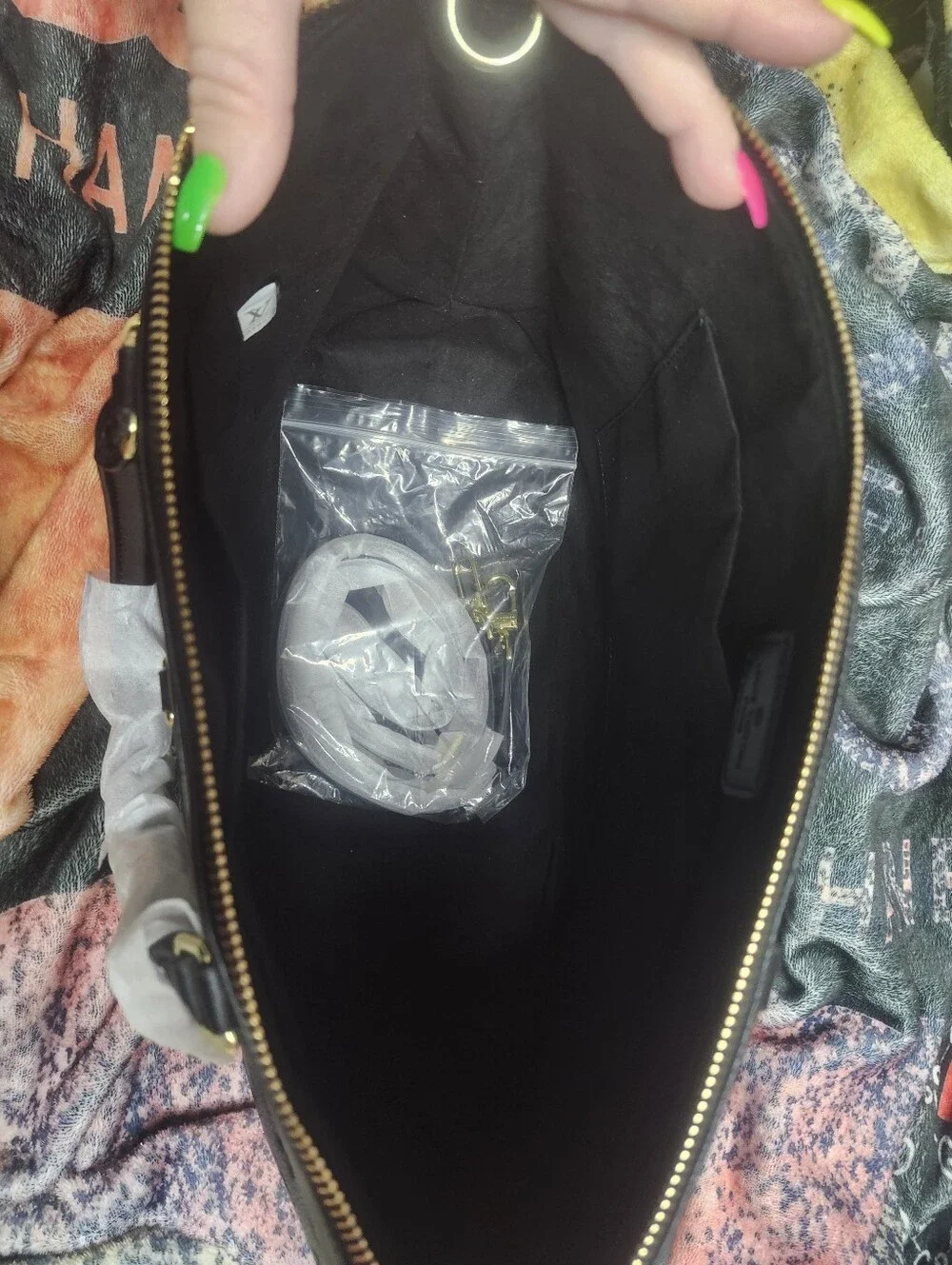 N/A hardware elegant top